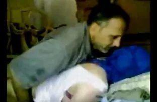 XXX वे एक छेद सेक्सी मूवी सेक्सी पिक्चर से मुर्गा चूसना.