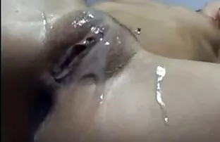 XXX माँ और उसके सेक्सी भोजपुरी सेक्सी मूवी चेहरे में ।