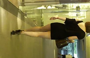 XXX रसोइया हिंदी सेक्सी वीडियो मूवी ने सचिव के गधे को तला।
