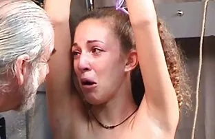 XXX आप सौतेले पिता सेक्सी फिल्म वीडियो मूवी चिकन कर रहे हैं ।