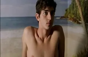 XXX रसोई में, दो सनी लियोन सेक्सी सेक्सी मूवी लड़कियां।