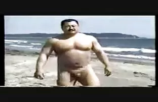 XXX रसोई में एक युवक के सेक्सी मूवी बीएफ साथ गोरा।