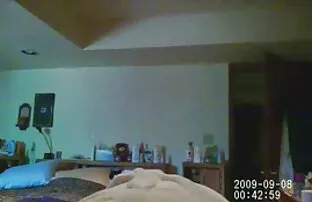 XXX एक सेक्सी मूवी ऑनलाइन वीडियो सार्वजनिक स्थान पर गृहिणी।