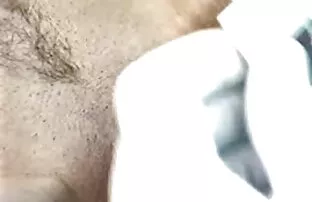 XXX केक खाते युवक। हिंदी में फुल सेक्स मूवी